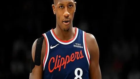 国足公布集训名单：艾克森蒋光太入选，张玉宁吴曦未在名单中